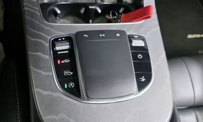 Mercedes-Benz E-Class 2022, 50083 км, за 30944.64 USD - фото 18
