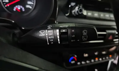 Kia Seltos 2022, 76949 км, за 9116.36 USD - фото 27