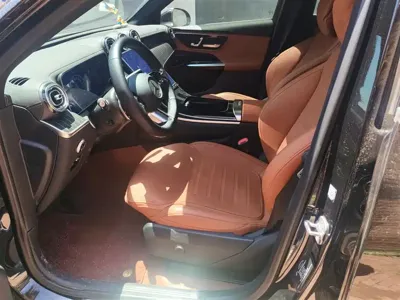Mercedes-Benz GLC 2024, 46600 км, за 38256.62 USD - фото 7
