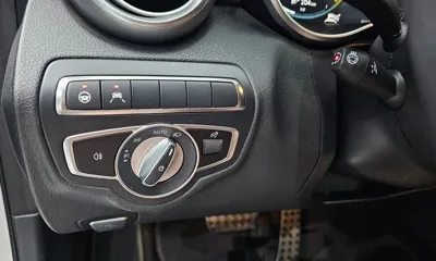 Mercedes-Benz C-Class 2021, 127807 км, за 15013.28 USD - фото 17