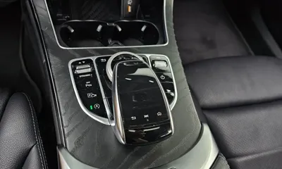 Mercedes-Benz C-Class 2021, 127807 км, за 15013.28 USD - фото 18