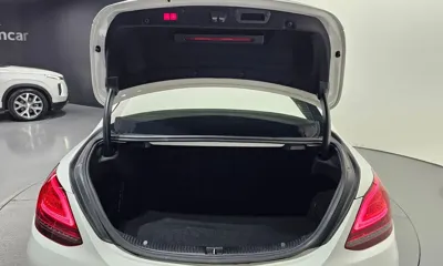 Mercedes-Benz C-Class 2021, 127807 км, за 15013.28 USD - фото 20