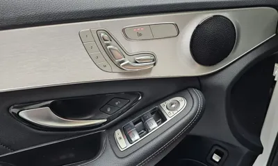 Mercedes-Benz C-Class 2021, 127807 км, за 15013.28 USD - фото 28