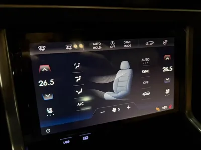 KG_Mobility_Ssangyong Torres 2023, 12977 км, за 12040.11 USD - фото 17