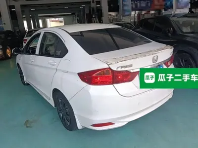 Honda City 2016, 110100 км, за 5766.35 USD