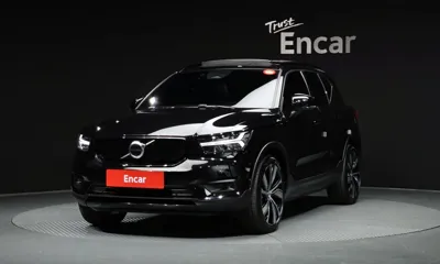 Volvo XC40 · 2022 год