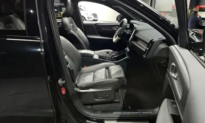 Volvo XC40 2022, 41558 км, за 31180.26 USD - фото 11