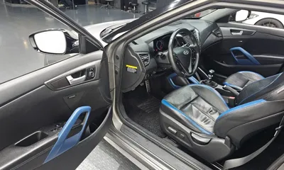 Hyundai Veloster 2013, 152965 км, за 2593.77 USD - фото 10