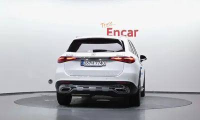 Mercedes-Benz GLC-Class 2024, 55440 км, за 40035.45 USD