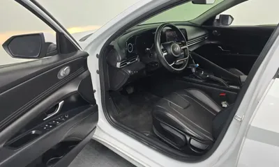 Hyundai Avante 2021, 121761 км, за 8993.04 USD - фото 10