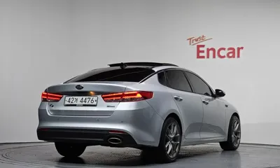 Kia K5 2016, 188942 км, за 3741.63 USD