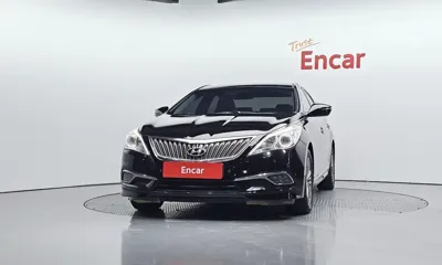 Hyundai Grandeur 2015, 204880 км, за 3027.93 USD