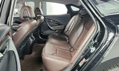 Hyundai Grandeur 2015, 204880 км, за 3027.93 USD - фото 12