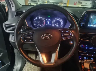 Hyundai Santafe 2019, 162074 км, за 9247.76 USD