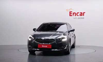 Kia K7 2014, 180217 км, за 2974.62 USD