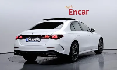 Mercedes-Benz E-Class 2024, 7316 км, за 55840.84 USD