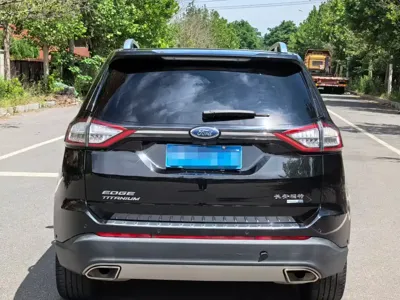 Ford Edge 2016, 30000 км, за 10192.03 USD