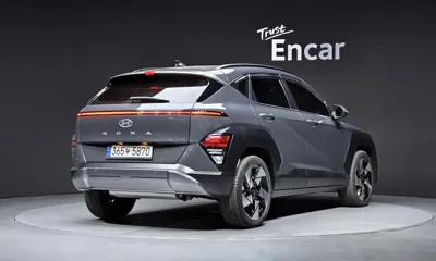 Hyundai Kona 2023, 25255 км, за 14853.43 USD