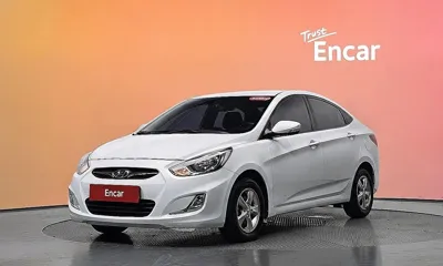 Hyundai Accent · 2012 год