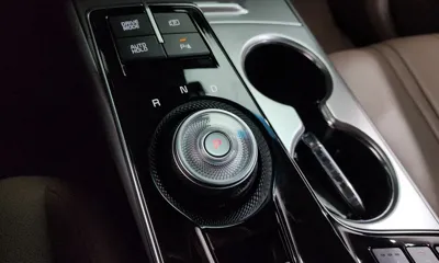 Kia K8 2024, 63257 км, за 16410.66 USD - фото 9