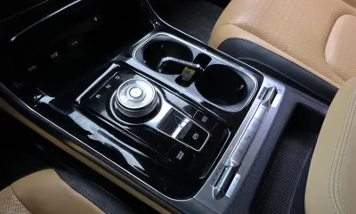 Kia Canival 2023, 28506 км, за 20511.81 USD - фото 9