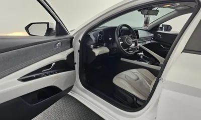 Hyundai Avante 2021, 116369 км, за 9254.37 USD - фото 10