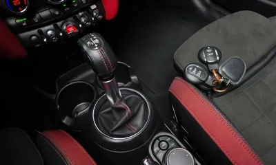 MINI Cooper Convertible 2019, 41481 км, за 15078.11 USD - фото 9