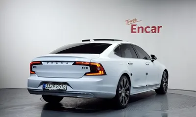 Volvo S90 2021, 76967 км, за 19103.66 USD