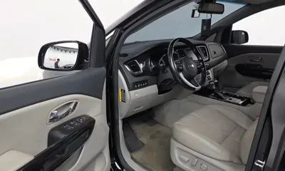 Kia Canival 2019, 135428 км, за 10278.44 USD - фото 10