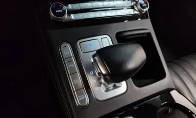 Genesis G90 2019, 111617 км, за 23779.32 USD - фото 9
