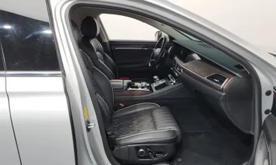 Genesis G90 2019, 111617 км, за 23779.32 USD - фото 11