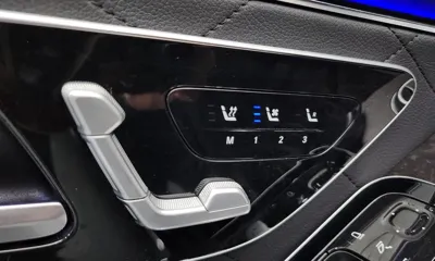 Mercedes-Benz S-Class 2021, 90574 км, за 53695.68 USD - фото 31
