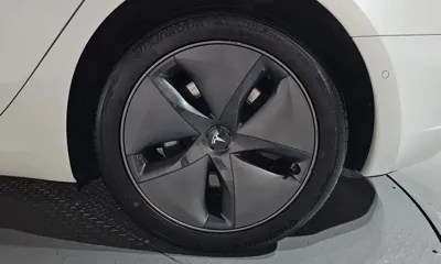 Tesla Model 3 2020, 61264 км, за 18051.73 USD - фото 22