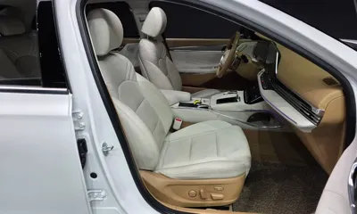 Hyundai Grandeur 2021, 43293 км, за 22144.38 USD - фото 10
