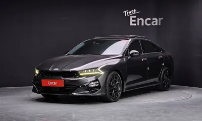 Kia K5 · 2020 год