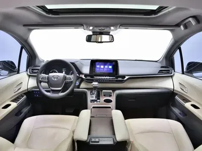 Toyota Sienna 2022, 96400 км, за 28221.94 USD - фото 11