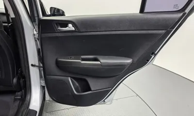 Kia Sportage 2018, 143471 км, за 5798.05 USD - фото 25