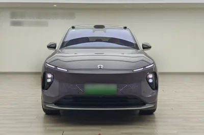 Nio EC6 2024, 12100 км, за 36907 USD