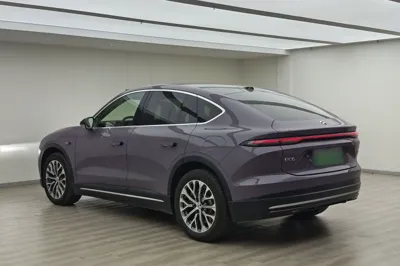 Nio EC6 2024, 12100 км, за 36907 USD
