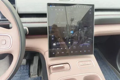 Nio EC6 2024, 12100 км, за 36907 USD - фото 20
