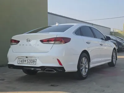 Hyundai Sonata 2018, 182500 км, за 5061.89 USD