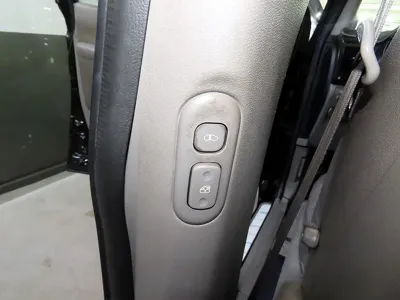 Kia Canival 2008, 243733 км, за 1235.13 USD