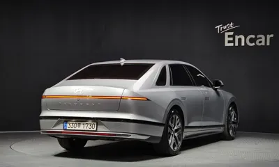 Hyundai Grandeur 2023, 16055 км, за 18051.73 USD