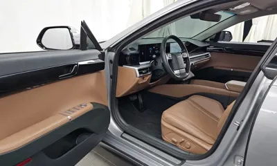 Hyundai Grandeur 2023, 16055 км, за 18051.73 USD - фото 10