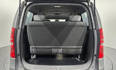 Hyundai Starex 2019, 128332 км, за 11004.75 USD - фото 20