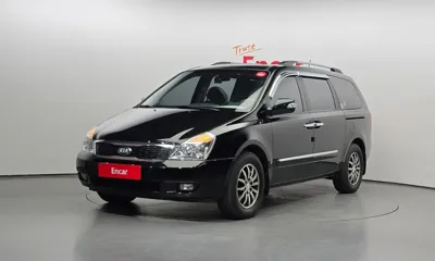 Kia Canival · 2013 год