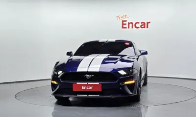 Ford Mustang 2020, 90615 км, за 15165.55 USD
