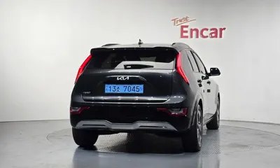 Kia Niro 2023, 14413 км, за 18877.38 USD