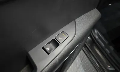Kia Niro 2023, 14413 км, за 18877.38 USD - фото 27
