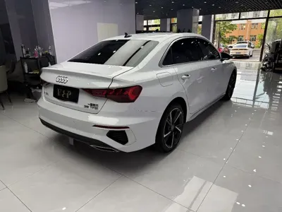 Audi A3 2022, 49000 км, за 20570.53 USD